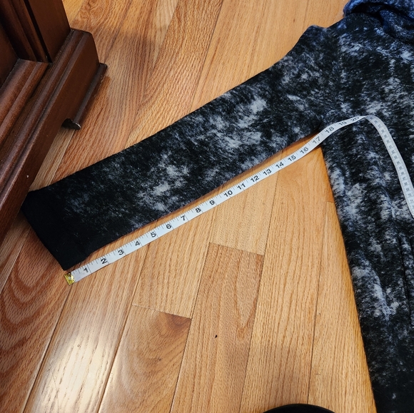 Perfect Fall/Spring Coat - Picture 3 of 17